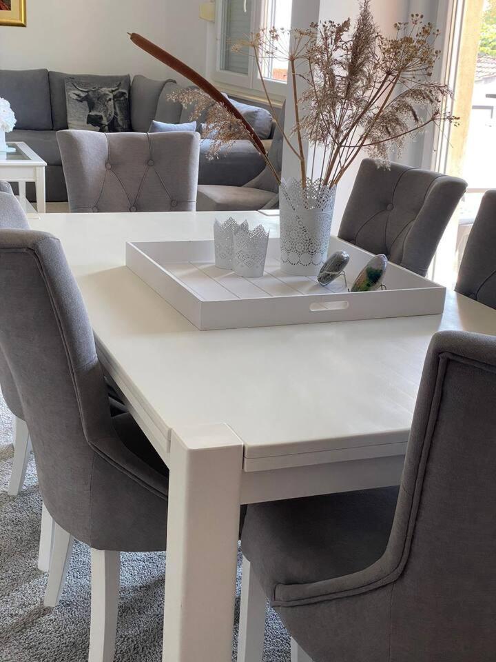 Apartment Angelina ชาพลินา ภายนอก รูปภาพ